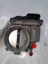 Load image into Gallery viewer, Throttle Body  NV 2500 2016 - NW246367
