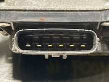 Load image into Gallery viewer, Throttle Body  NV 2500 2016 - NW246367
