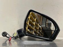 Load image into Gallery viewer, Side View Door Mirror Lincoln MKC 2017 - NW242707
