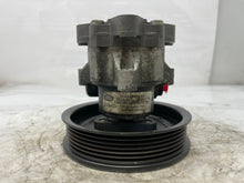 Load image into Gallery viewer, POWER STEERING PUMP Range Rover 2010 10 2011 11 2012 12 - NW164007
