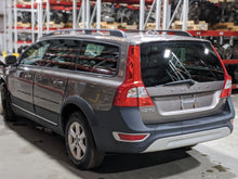 Load image into Gallery viewer, CARRIER ASSEMBLY Volvo XC70 V60 S80 2007 07 2008 08 2009 09 2010 10 Rear - NW241093
