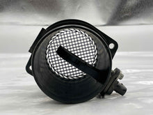 Load image into Gallery viewer, Mass Air Flow Sensor Meter MAF A4 A5 A6 Allroad Q3 Q5 13-16 - NW222543
