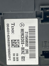 Load image into Gallery viewer, BODY CONTROL MODULE BCM COMPUTER CLS550 CLS63 E280 E300 E320 07-11 - NW235839
