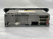 Load image into Gallery viewer, RADIO Porsche Cayenne 03 04 05 06 07 08 09 10 - NW139315
