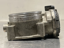 Load image into Gallery viewer, THROTTLE BODY Porsche Cayenne 2004 04 2005 05 2006 06 - NW178459
