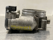 Load image into Gallery viewer, THROTTLE BODY Porsche Cayenne 2004 04 2005 05 2006 06 - NW178459
