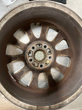 Load image into Gallery viewer, Wheel Rim  BMW Z4 2006 - NW255165
