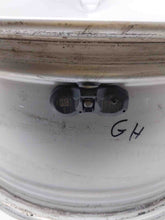 Load image into Gallery viewer, Wheel Rim  PORSCHE CAYENNE 2011 - NW255944
