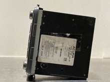 Load image into Gallery viewer, RADIO Acura MDX 2005 05 2006 06 AM FM 6 CD - NW231273
