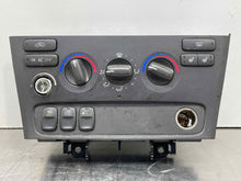 Load image into Gallery viewer, Temp Climate AC Heater Control Volvo S60 V70 2001 01 02 03 04 05 06 07 08 09 - NW468173
