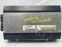 Load image into Gallery viewer, AMPLIFIER Volkswagen Touareg 2004 04 2005 05 2006 06 - NW140238
