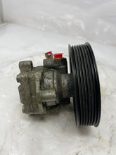 Load image into Gallery viewer, POWER STEERING PUMP Volkswagen Touareg 2004 04 2005 05 2006 06 2007 07 2008 08 - NW164215
