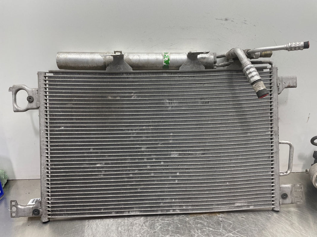 AC CONDENSER Mercedes C230 C240 C320 C32 2002 02 2003 03 04 05 - NW426378