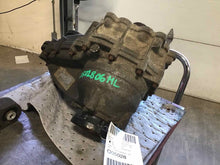 Load image into Gallery viewer, TRANSFER CASE ML320 ML350 ML550 E320 E350 GL450 06 07 08 09 - 12 - NW246195
