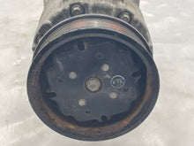 Load image into Gallery viewer, AC COMPRESSOR Audi Q7 Touareg 2005 05 2006 06 2007 07 08 09 10 11 3.6L - NW239889
