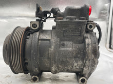 Load image into Gallery viewer, AC COMPRESSOR Mercedes 300E 350 1990 90 1991 91 92 93 - NW239787
