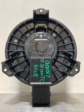 Load image into Gallery viewer, A/C HEATER BLOWER MOTOR - NW232021
