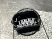 Load image into Gallery viewer, THROTTLE BODY STS XLR 2004 04 2005 05 2006 06 2007 07 2008 08 2009 09 - NW177332
