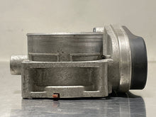 Load image into Gallery viewer, THROTTLE BODY STS XLR 2004 04 2005 05 2006 06 2007 07 2008 08 2009 09 - NW177332
