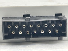 Load image into Gallery viewer, BODY CONTROL MODULE BMW 320i 330i M3 X3 2001 01 - 07 - NW28878
