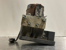 Load image into Gallery viewer, ABS PUMP BEETLE GOLF JETTA 2001 02 03 04 05 06 - NW221713

