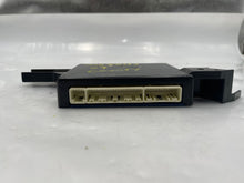 Load image into Gallery viewer, TEMPERATURE CONTROL COMPUTER Toyota Camry 07 08 09 10 11 - NW38104
