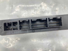 Load image into Gallery viewer, Computer Cadillac STS 2005 - NW531277
