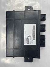 Load image into Gallery viewer, BODY CONTROL MODULE COMPUTER Cadillac STS 2005 05 2006 06 - NW26328
