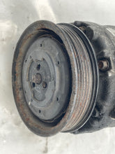 Load image into Gallery viewer, AC COMPRESSOR BMW 323i 128i 328i 323i 128i 2007 07 2008 08 2009 09 10 11 12 - NW239397
