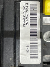 Load image into Gallery viewer, Floor Shifter Land Rover LR2 2008 - NW253632
