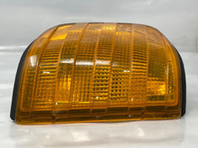 Load image into Gallery viewer, PARKLAMP Mercedes 300D 380SE 500SEL 81 - 91 Right - NW255457
