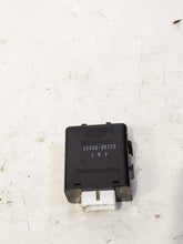 Load image into Gallery viewer, THEFT LOCKING MODULE COMPUTER Hyundai Santa Fe 2007 07 2008 08 - NW235051
