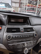 Load image into Gallery viewer, TEMPERATURE CONTROLS Honda Accord 08 09 10 11 12 - NW261222
