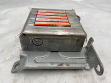 Load image into Gallery viewer, AIR BAG COMPUTER Subaru Forester 2004 04 2005 05 - NW37675
