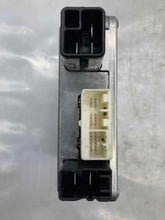Load image into Gallery viewer, Steering computer Toyota Rav 4 2006 06 2007 07 2008 08 - NW38469

