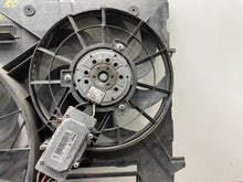 Load image into Gallery viewer, RADIATOR FAN ASSEMBLY Touareg 2004 04 2005 05 2006 06 07 08 09 10 - NW64688
