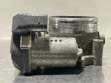 Load image into Gallery viewer, THROTTLE BODY EOS TT A3 Passat 06 07 08 09 3.6L - NW178722
