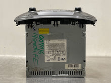 Load image into Gallery viewer, RADIO Hyundai Santa Fe 2013 13 2014 14 - NW231902
