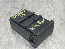Load image into Gallery viewer, Computer Kia Forte 2017 - NW235610
