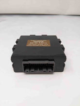 Load image into Gallery viewer, THEFT LOCKING COMPUTER Toyota Camry 02 03 04 05 06 - NW237660
