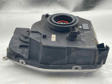 Load image into Gallery viewer, HEADLIGHT LAMP ASSEMBLY Jeep Liberty 08 09 10 11 12 Right - NW261523
