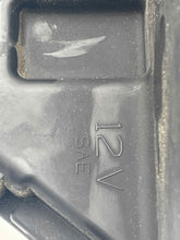 Load image into Gallery viewer, HEADLIGHT LAMP ASSEMBLY Jeep Liberty 08 09 10 11 12 Right - NW261523
