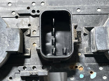 Load image into Gallery viewer, TAIL LIGHT LAMP ASSEMBLY Grand Cherokee 2005 05 2006 06 Left - NW552211
