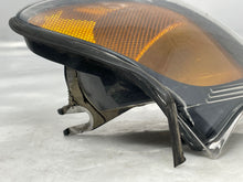 Load image into Gallery viewer, TURN SIGNAL LIGHT LAMP 325ci 325i 330ci 330i 330xi M3 02-06 Fender Mounted Left - NW255233
