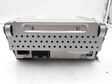 Load image into Gallery viewer, RADIO RECEIVER Land Rover LR2 2008 08 2009 09 2010 10 2011 11 2012 12 - NW137895

