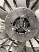 Load image into Gallery viewer, RADIATOR FAN ASSEMBLY Jaguar XF XFR 2010 10 - NW64139
