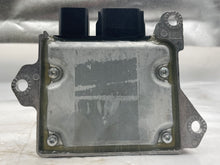 Load image into Gallery viewer, AIR BAG CONTROL MODULE COMPUTER Jaguar XF XFR 2010 10 2011 11 - NW33020
