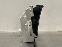 Load image into Gallery viewer, INFO-GPS SCREEN Toyota Avalon 2005 05 2006 06 2007 07 - NW220203
