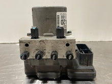 Load image into Gallery viewer, ABS ANTI-LOCK BRAKE PUMP Hyundai Elantra 2017 17 2018 18 - NW220563
