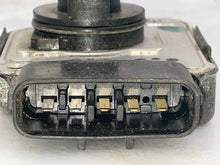 Load image into Gallery viewer, Mass Air Flow Sensor Meter MAF Sequoia Tundra 00 01 02 03 04 - NW5604

